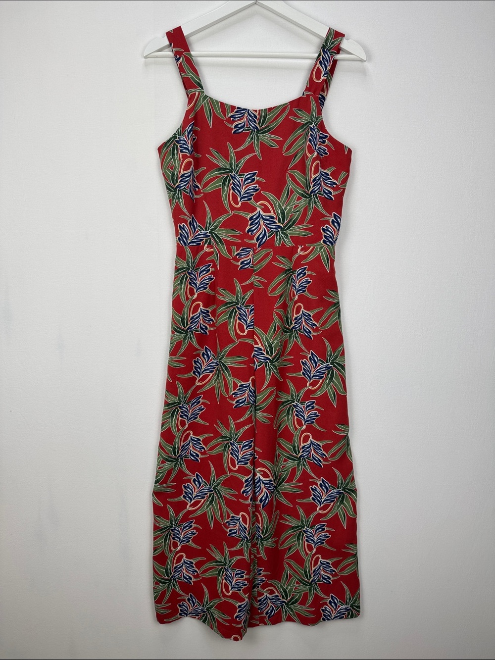Moon River Tropical Floral Wide Leg Jumpsuit Women Small Red Smocked Back - Picture 1 of 7